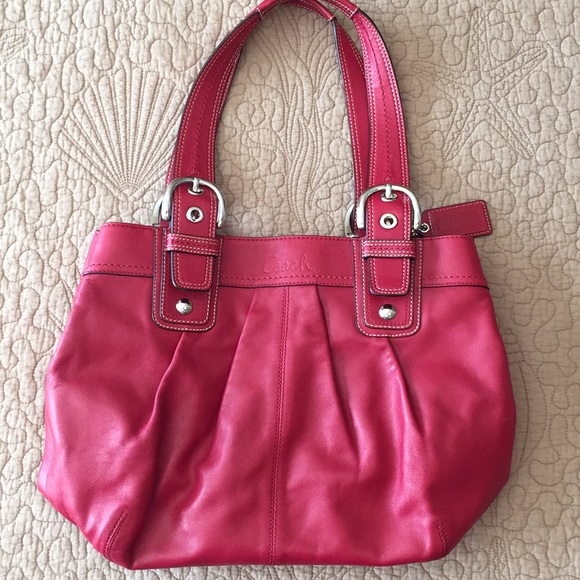 Coach Handbags - Coach purse in Red